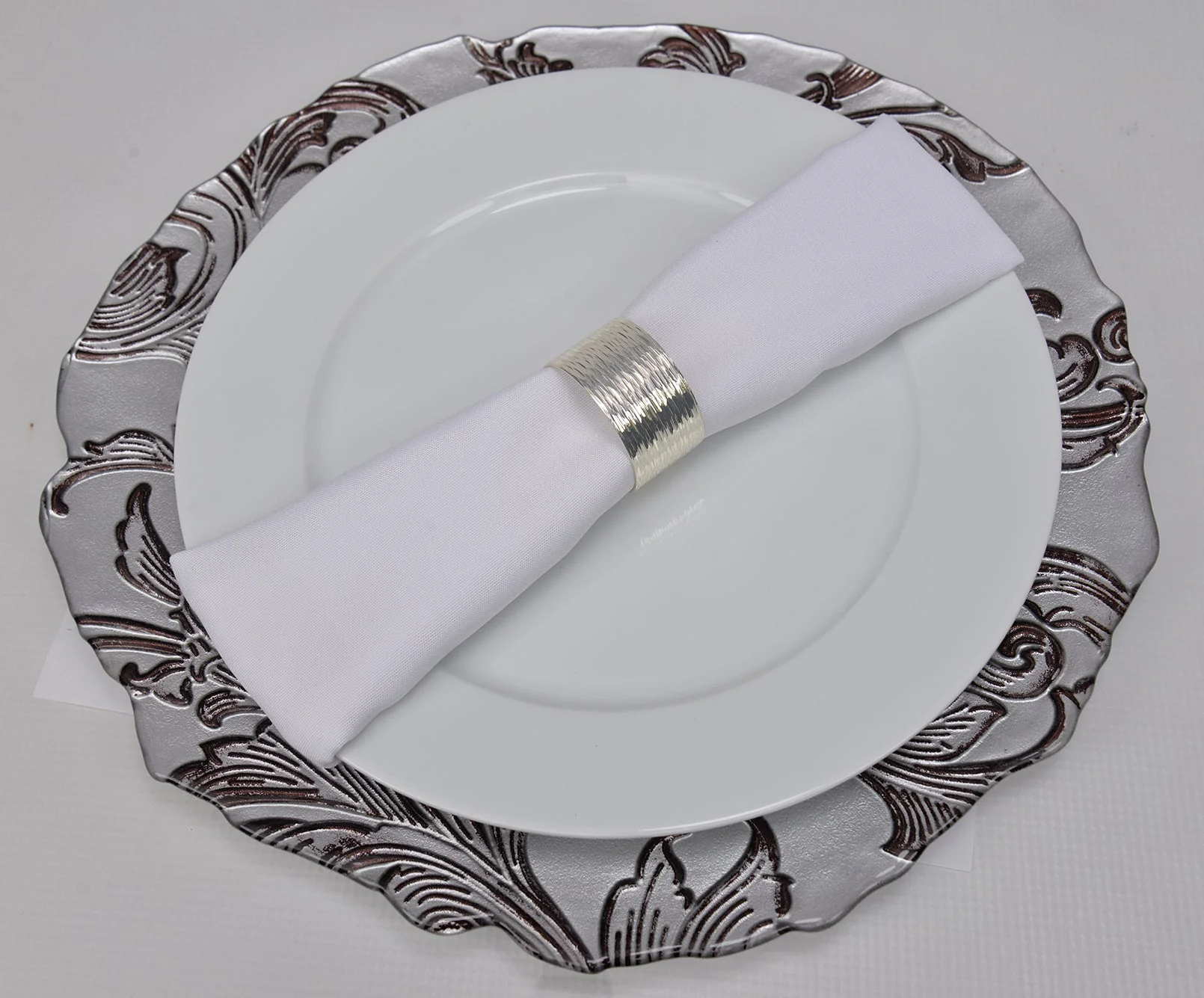 Vanessa Glass Charger Plate 4/Pack (4 Colors) - Image 5