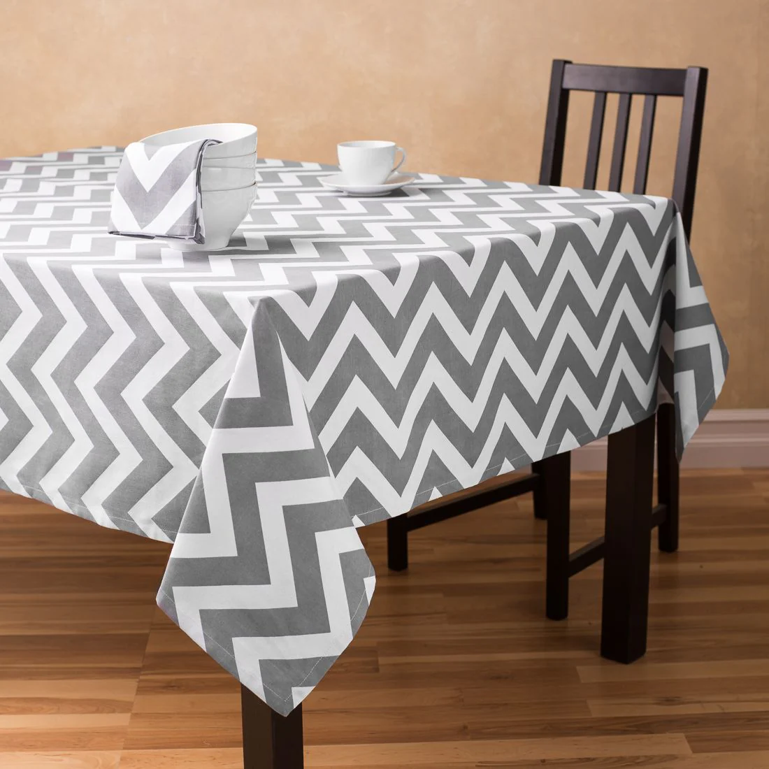 60 X 126 in. Rectangular Chevron Cotton Tablecloth (14 Colors) - Image 18
