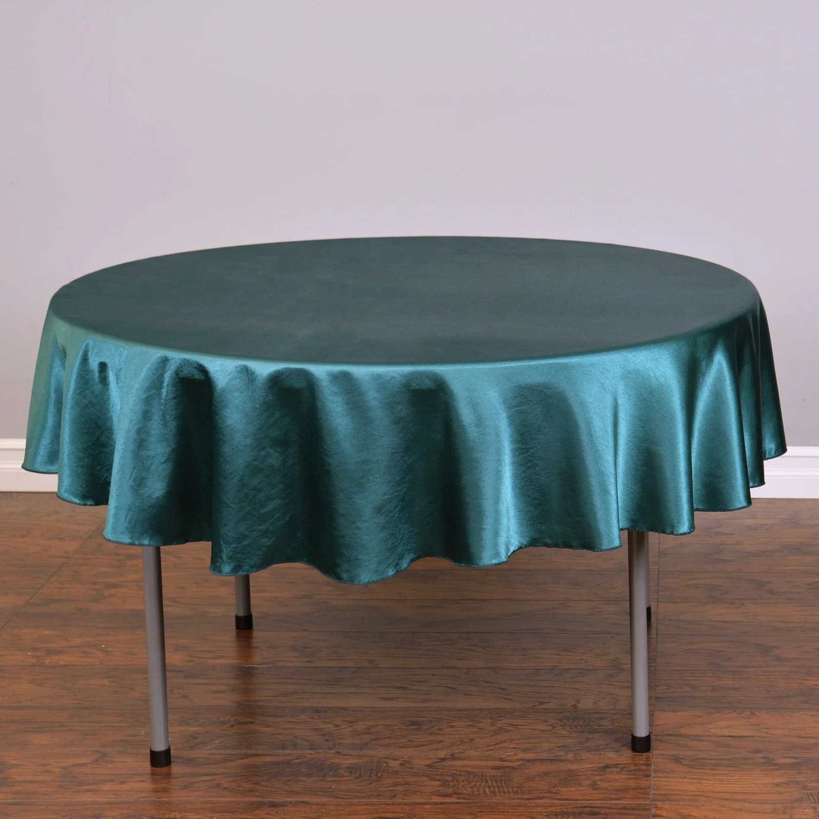 Bargain 70 In. Round Satin Tablecloth Hunter Green